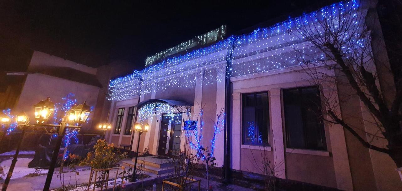 Casa Domneasca Rarau Otel Câmpulung Moldovenesc Dış mekan fotoğraf