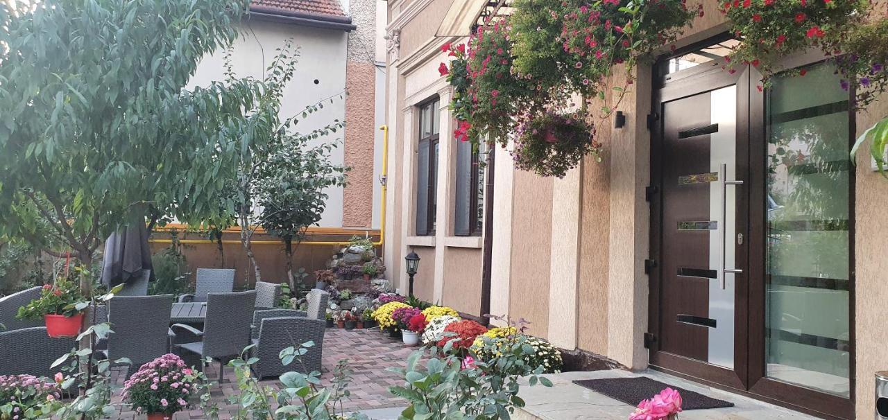 Casa Domneasca Rarau Otel Câmpulung Moldovenesc Dış mekan fotoğraf