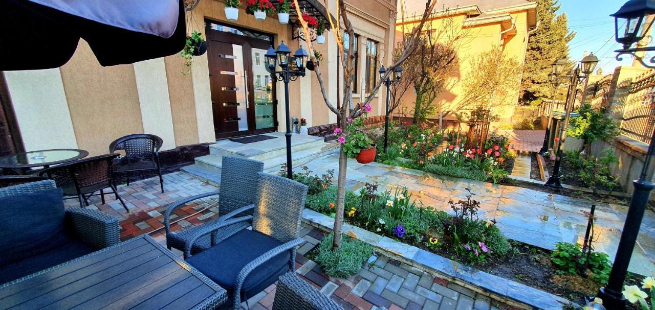 Casa Domneasca Rarau Otel Câmpulung Moldovenesc Dış mekan fotoğraf